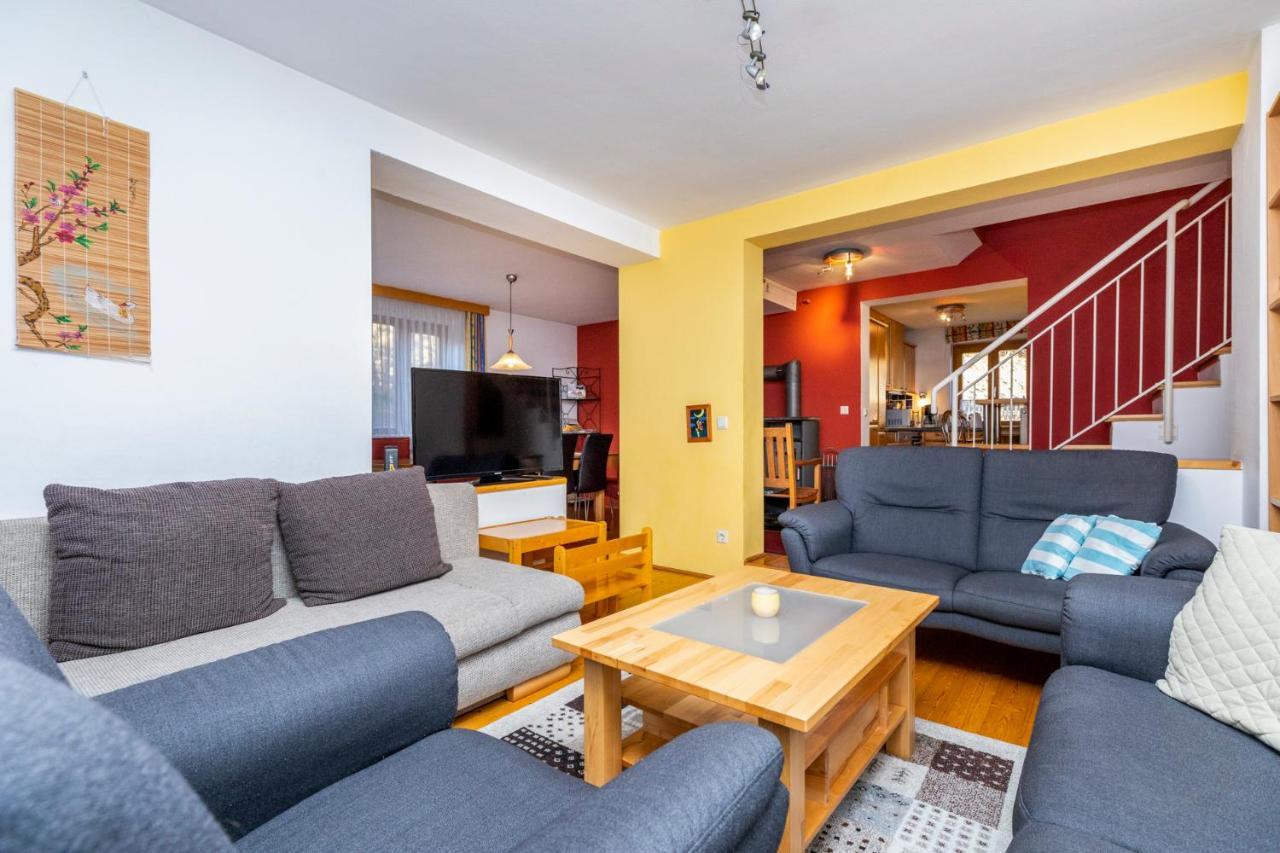 Ferienhaus Waldsicht Flachau Esterno foto